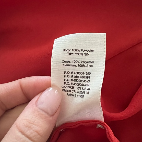 Aritzia Wilfred Off the Shoulder Top - Picture 4 of 4